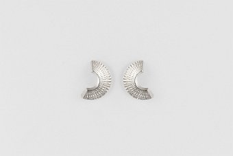 Ohrstecker „OrigamiRoyal“ 120 €