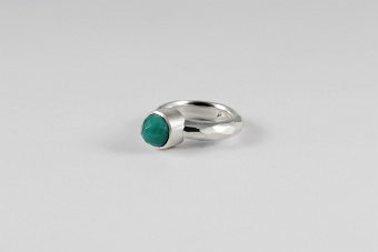 Ring „FacettenUndKanten“ 340 €